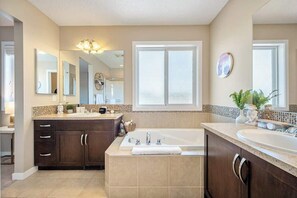 Regadera y secadora de cabello 