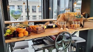 Daily continental breakfast for a fee