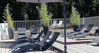 Dordogne Glamping - Emperor tent VV4