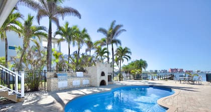 ☀️ Pet Friendly - Pool - Bayview Sunset Getaway ☀️
