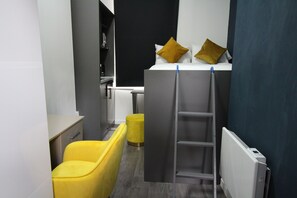 Soundproofing, iron/ironing board, free WiFi