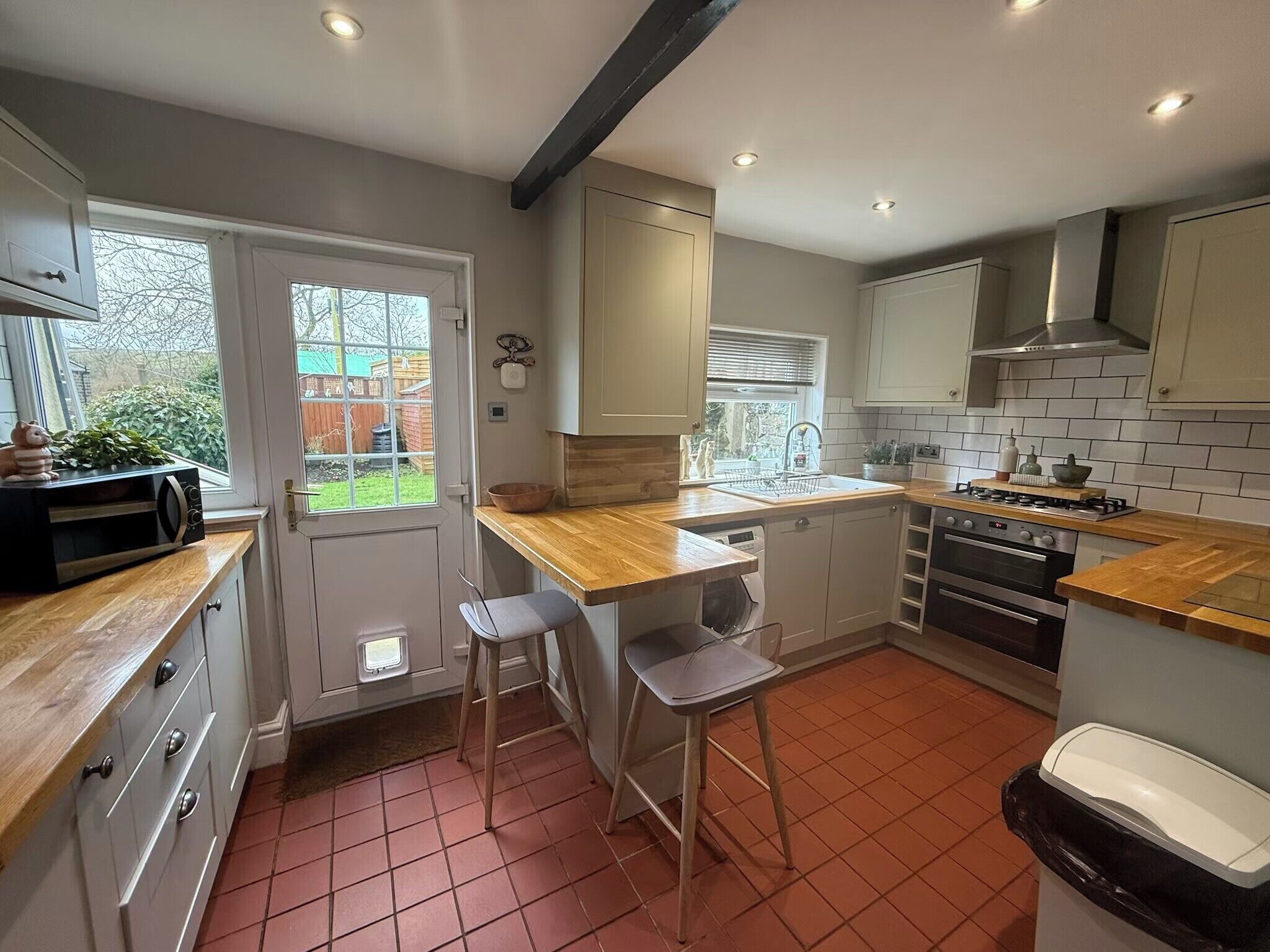 Cottage | Cucina privata | Frigorifero, microonde, forno, piano cottura