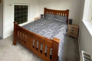 Cottage | 2 camere, ferro/asse da stiro, Wi-Fi gratuito, lenzuola