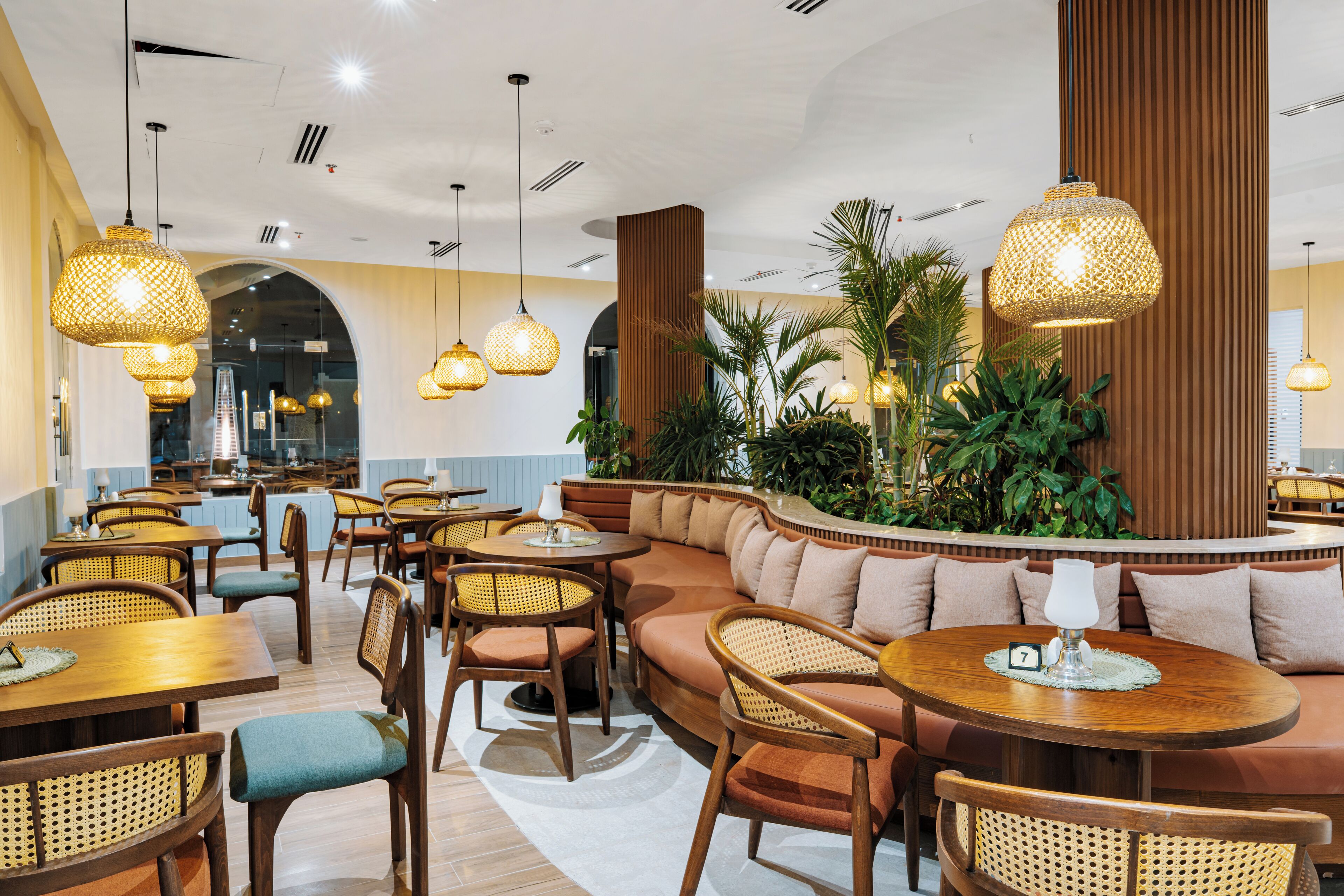 6 bars/lounges, beach bar