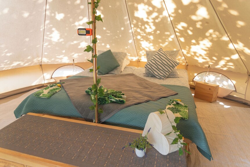 Dordogne Glamping - Bell Tent Vv5 - ドルドーニュ