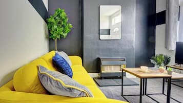 House | Living area | TV