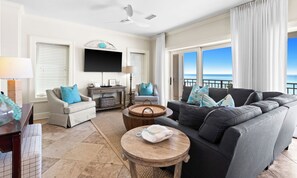 Smart TV, stereo - NEW Gulf Front with Heated Community Pool, Private Beach Access, Bikes and More (Inlet Beach)