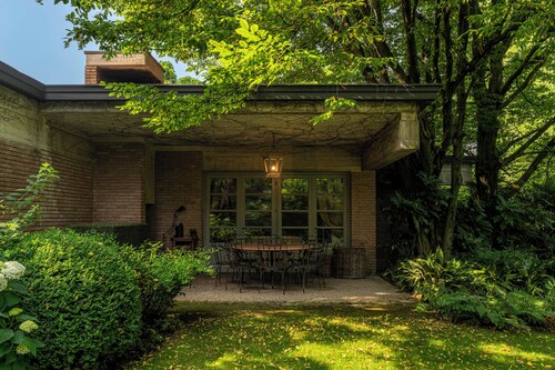 Wisteria Holiday Home