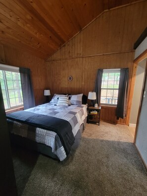 1 Schlafzimmer, Bügeleisen/Bügelbrett, Bettwäsche