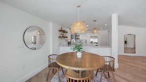 Dining - Stylish Gulf Gate Retreat w/ Private Pool Near Siesta Key (Sarasota)