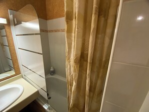 Hair dryer - Apartment facing the mountains -la Belle étoile (Eyne)