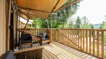 Căn hộ | Ban công