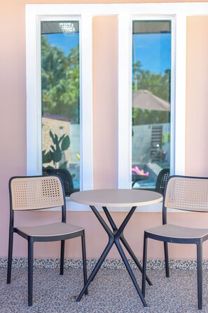 Villa Executive - 2 sovrum - privat pool - utsikt mot trädgården | Terrass/Patio