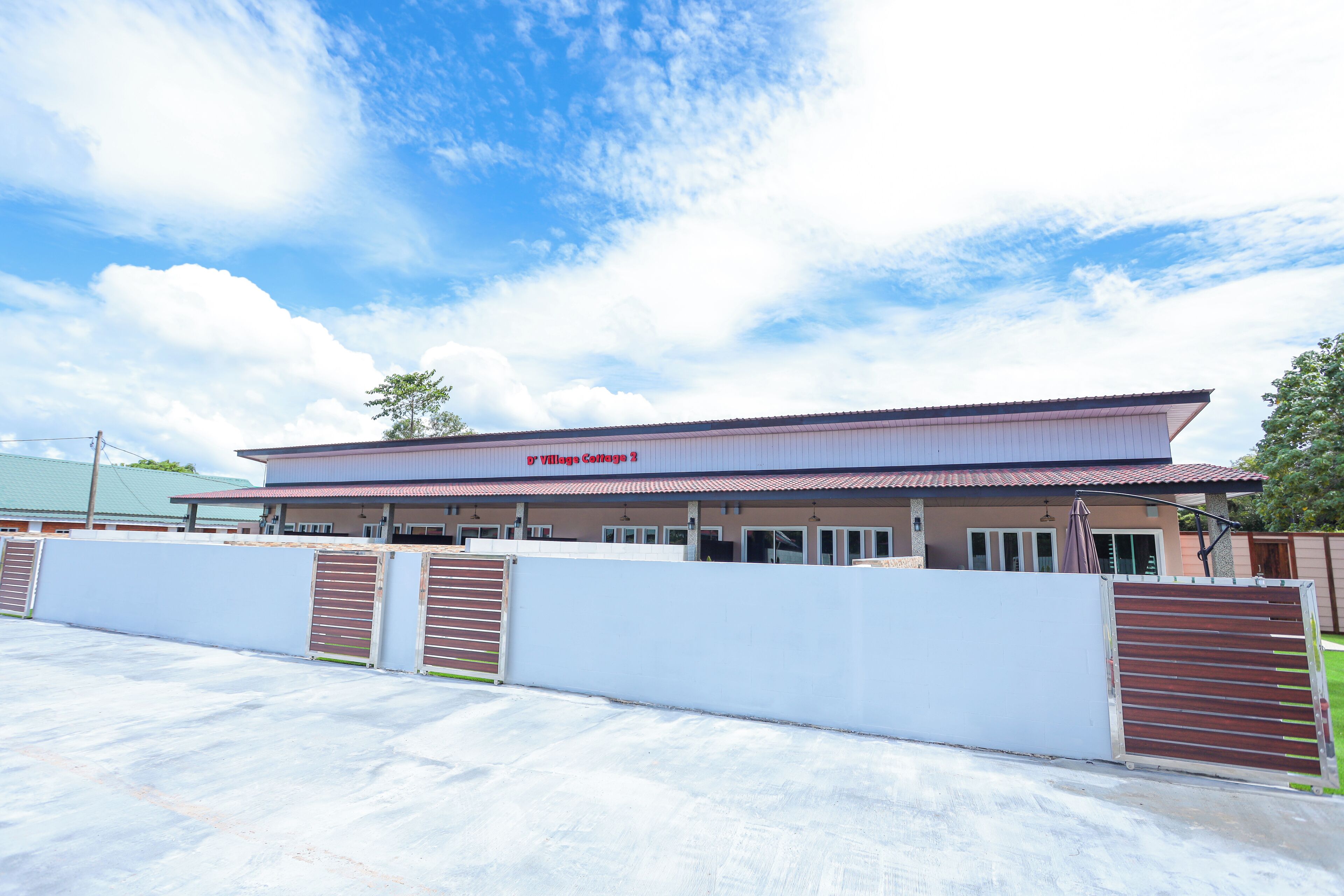 Mặt tiền nơi lưu trú