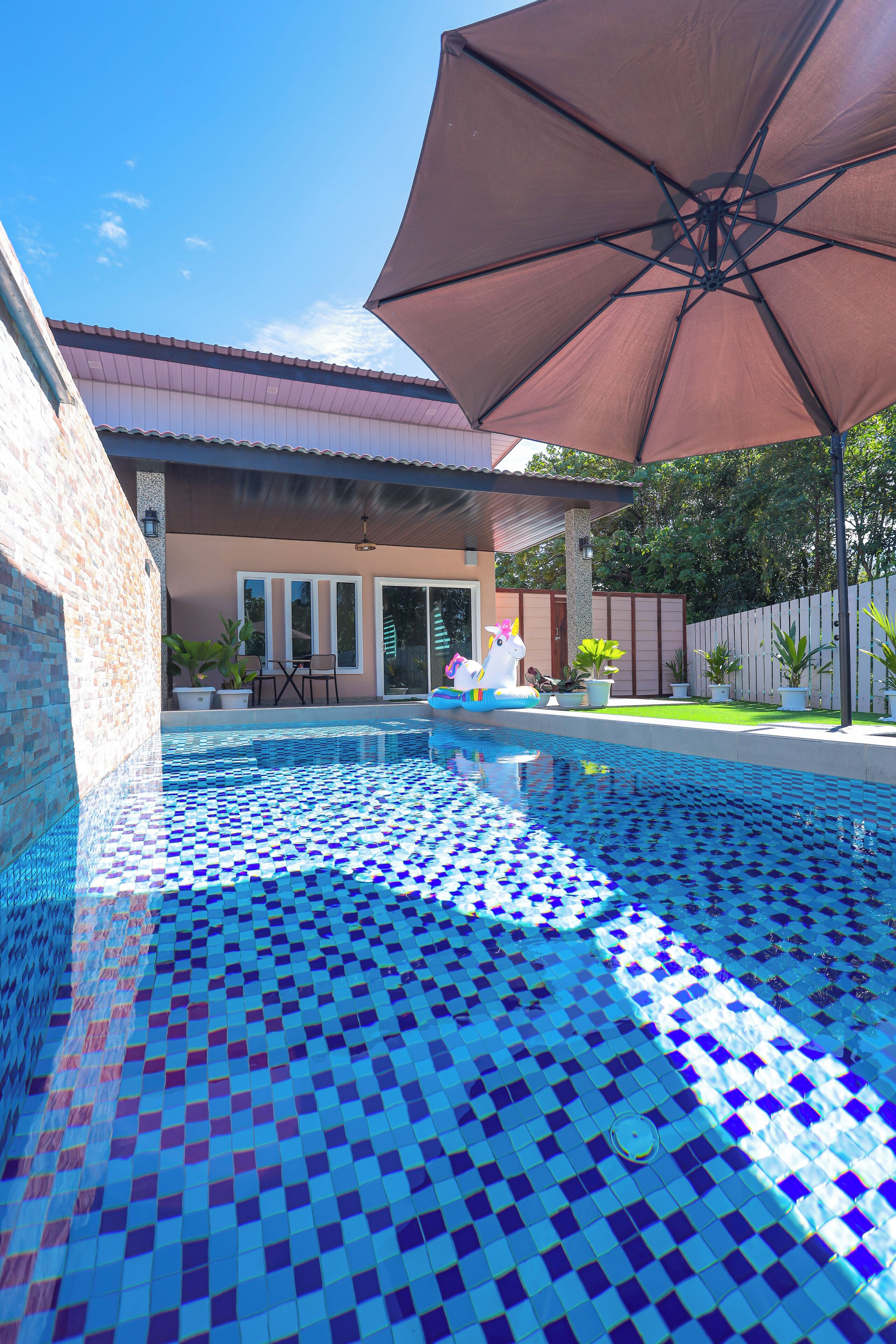 Outdoor pool, pool umbrellas, pool loungers