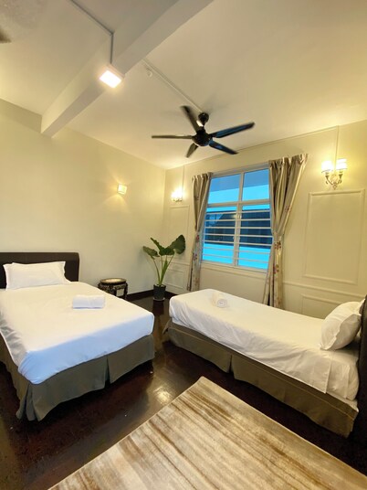 Seahome Boutique Hotel