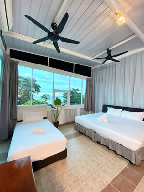 Family Quadruple Room, Partial Sea View | Room amenity - Seahome Boutique Hotel (George Town)