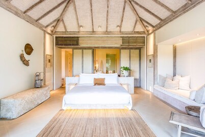 Raya Heritage - Huen Bon Suite