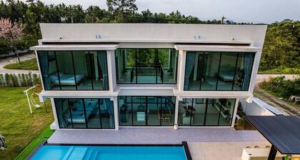 Villa 5 bedrooms, 5 bathrooms,300 sq m. khanom