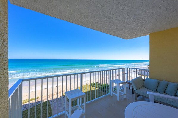 Exterior - Unit 203 Aruba - 3 Bedroom Ocean Front (Daytona Beach Shores)