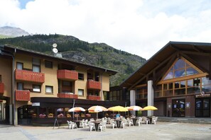 Exterior - 300m from shops, sauna, hammam, balcony, parking, tv, ski locker, 35m², Val Cenis (Val Cenis)