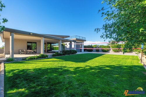 Paradise Estate+2 Houses+9bedroom+Heatedpool+Volleyball+Pickleball