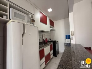 Microwave, oven, cookware/dishes/utensils