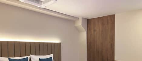 Executive-Zimmer, 1 Queen-Bett | Minibar, Schreibtisch, laptopgeeigneter Arbeitsplatz