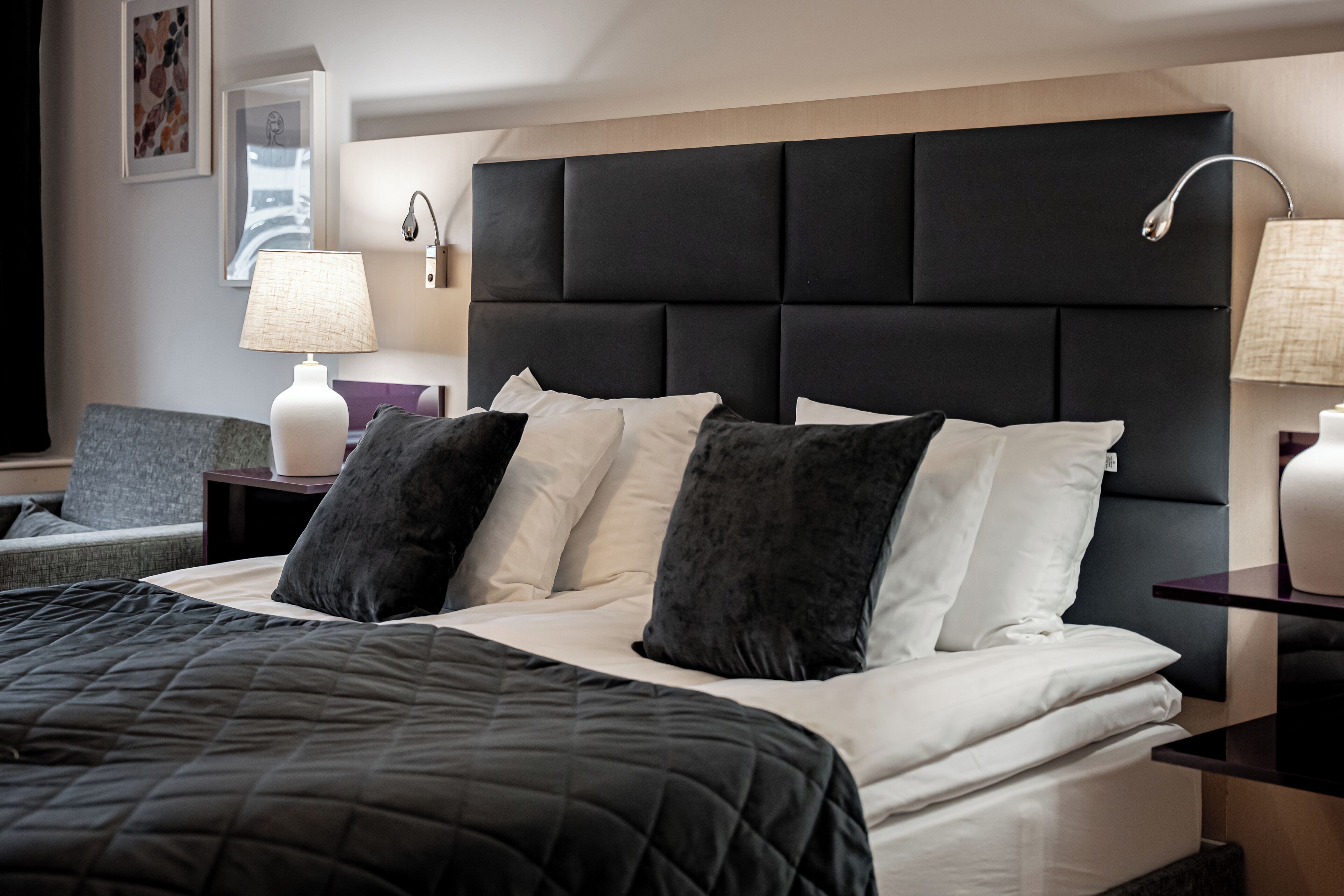 Kamar Triple Premium | Setrika/meja setrika, Wi-Fi gratis, dan seprai linen