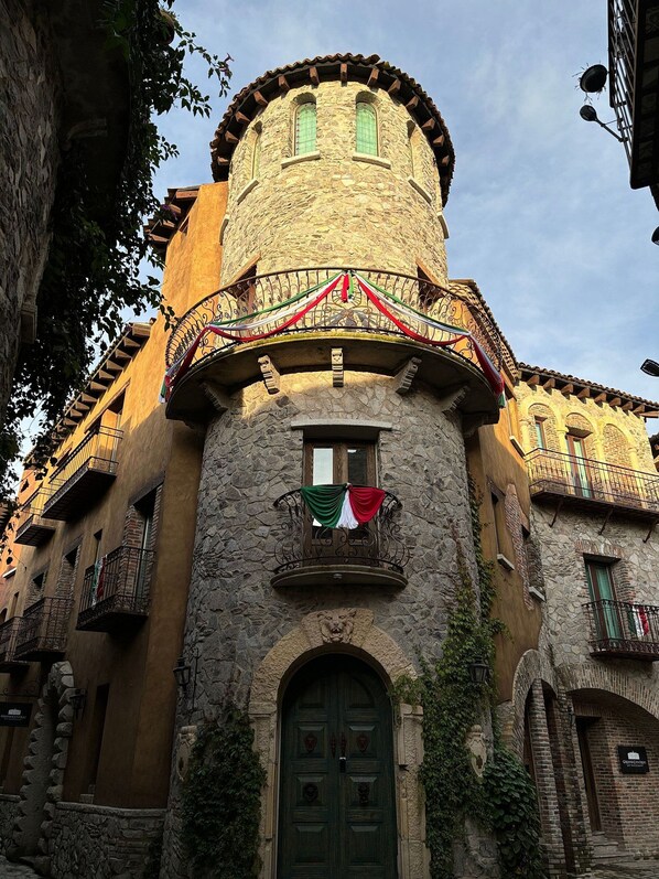 Luxury Room | Exterior