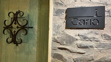 Deluxe Suite | Exterior detail