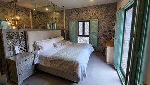 In-room safe, iron/ironing board (on request), free WiFi - Castello di Carlo - Suite Carlo I (Tetlatlahuca)
