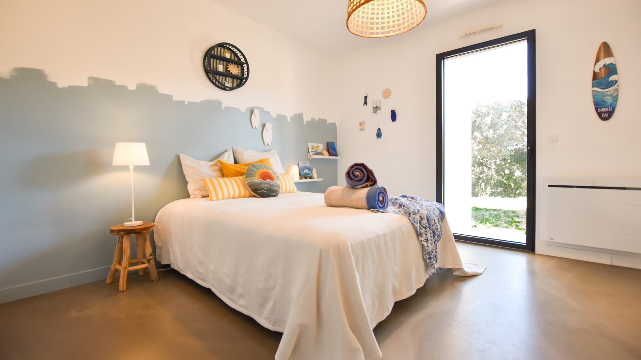 4 Schlafzimmer, Schreibtisch, Bügeleisen/Bügelbrett, WLAN