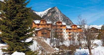 Fitness, swimming pool, sauna, balcony, parking, tv, ski locker, 30m², Pralognan-la-Vanoise