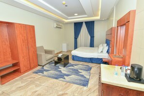 Blackout curtains, iron/ironing board, free WiFi
