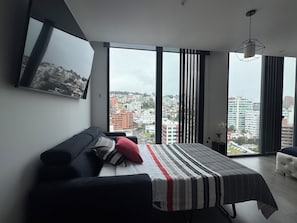 1 dormitorio, tabla de planchar con plancha, wifi gratis y ropa de cama