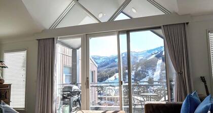 Snowman 8 Penthouse - Central Village