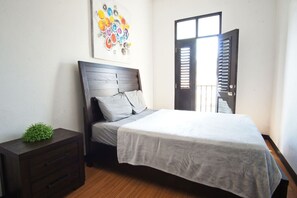 3 bedrooms, WiFi, bed sheets