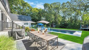 Outdoor dining - Spacious and Modern Westhampton Beach Home, Close to Beaches and Town,... (Westhampton Beach)