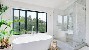 Shower, towels - Brand New Westhampton Home with Chic and Modern Design, Perfect for Families (Westhampton)