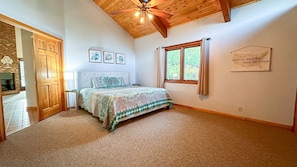 3 bedrooms, travel cot, free WiFi, bed sheets