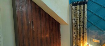 Charming studio in Raipur with WiFi, AC, with chhattisgarhi traditional food