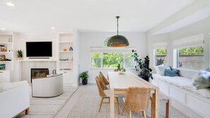 Interior - Spacious Southampton Home with Pool, Minutes to Shinnecock Hills Golf Club,... (Southampton)