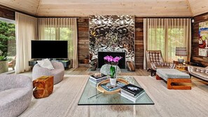 TV, fireplace, stereo - Designer's Oceanfront East Hampton Estate, State-of-the-Art Amenities,... (Amagansett)