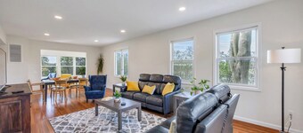 Cozy North Fork Home Among the Best Wineries in the Northeast, Minutes to...