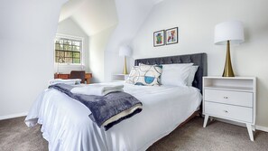 6 soveværelser, strygejern/strygebræt, weekendseng, internetforbindelse