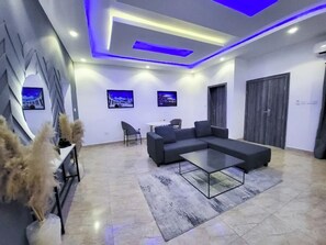 Economy Apartment, Balcony, City View | Living area