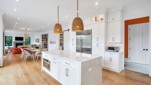 Microwave, oven, stovetop, coffee/tea maker