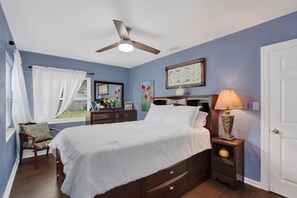 2 bedrooms, iron/ironing board, WiFi, bed sheets