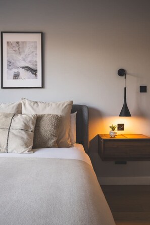 3 chambres, fer et planche à repasser, Wi-Fi gratuit, draps fournis